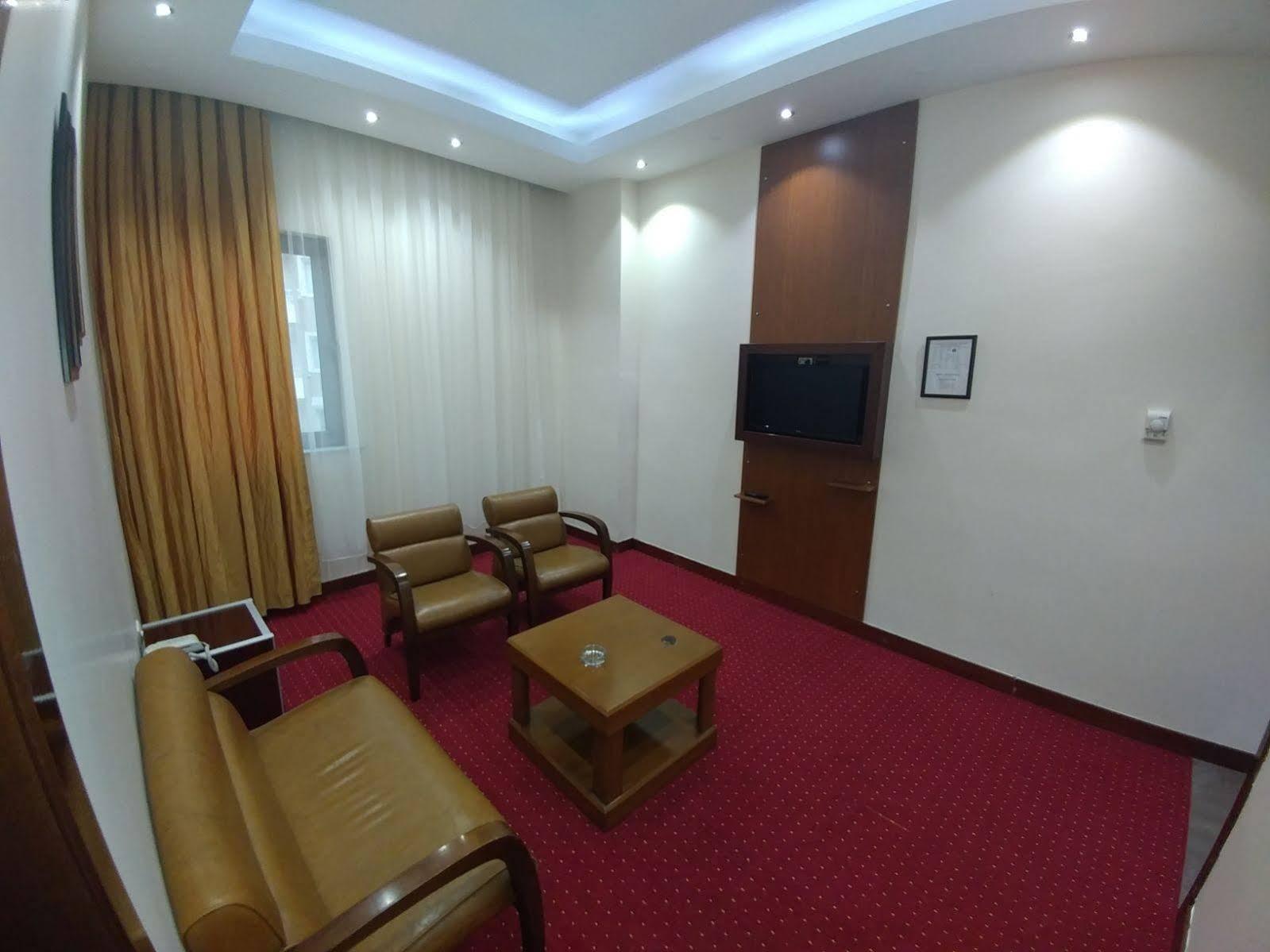 Royal Gaziantep Hotel Exterior foto