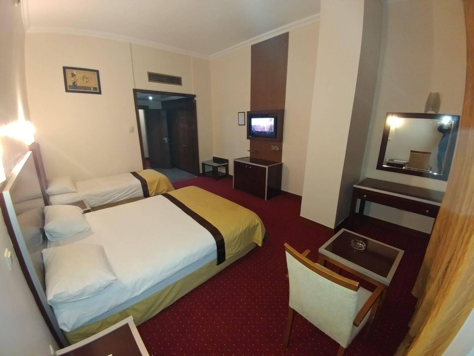 Royal Gaziantep Hotel Exterior foto
